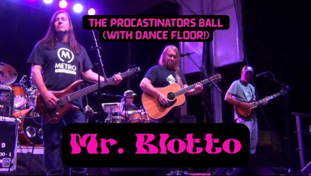Mr. Blotto live music performance featuring Chicago jam band